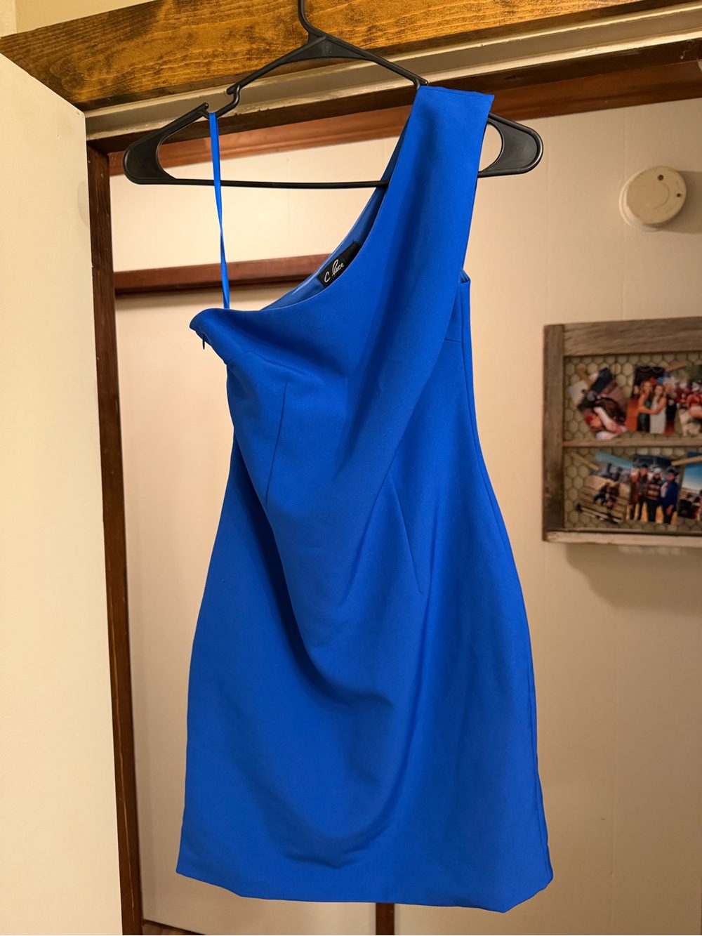 C. Luce One-Shoulder Electric Blue Cocktail Dress